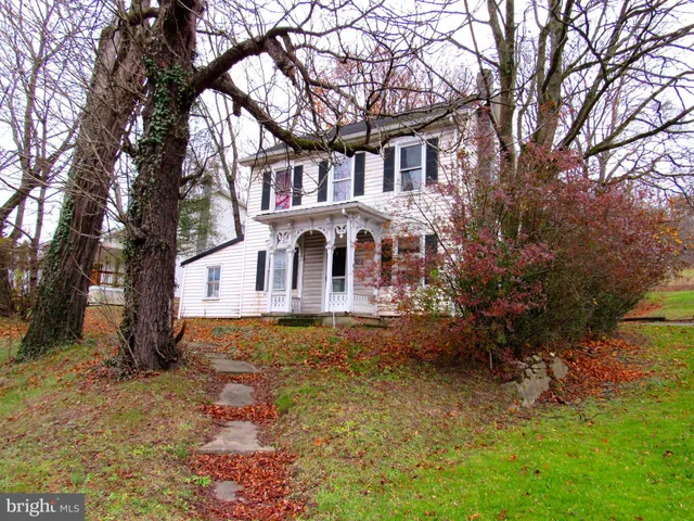 $159,000 | 302 South Carlisle Street, New Bloomfield, PA 17068