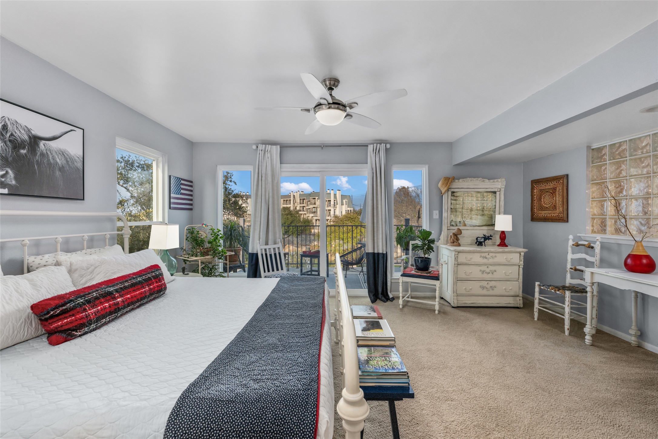 2918 Ranch Road 620 North, Unit C120 Austin, TX 78734 - Photo 26 of 38 a living room with furniture and a large window