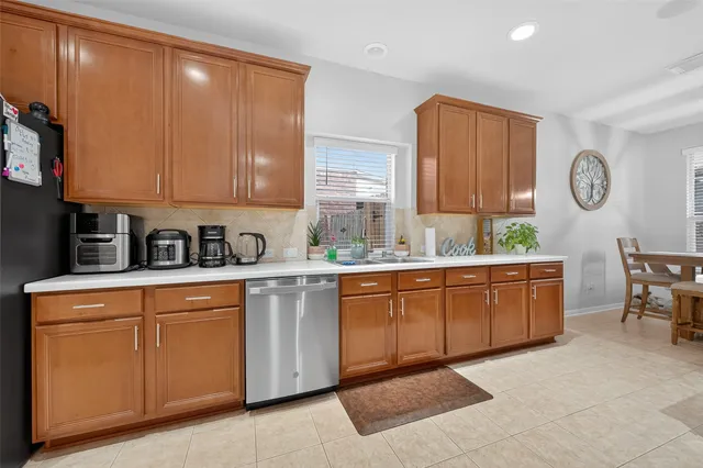 $2,600 | 19343 Dickson Park Drive, Spring, TX 77373