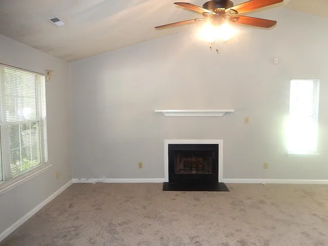 $1,800 | 2609 Lynn Road, Raleigh, NC 27612