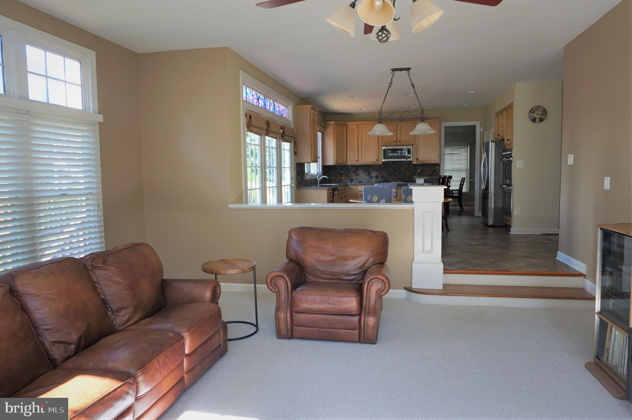 13923 Bromfield Road Germantown, MD 20874 - Photo 19 of 55 Family Room
