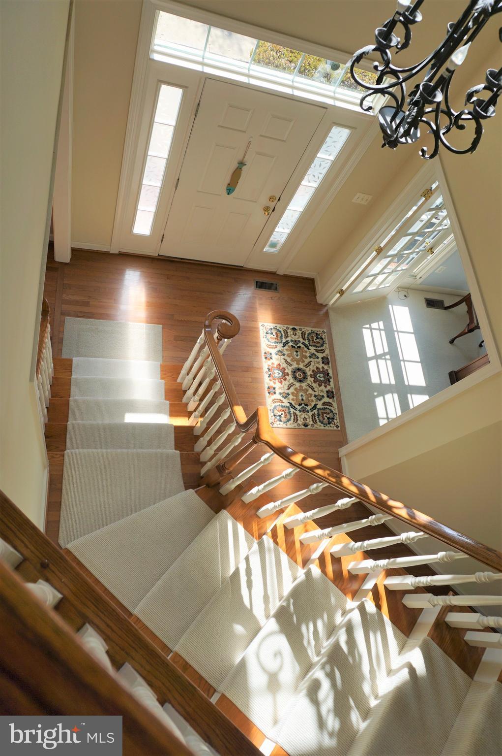 13923 Bromfield Road Germantown, MD 20874 - Photo 6 of 55 Foyer