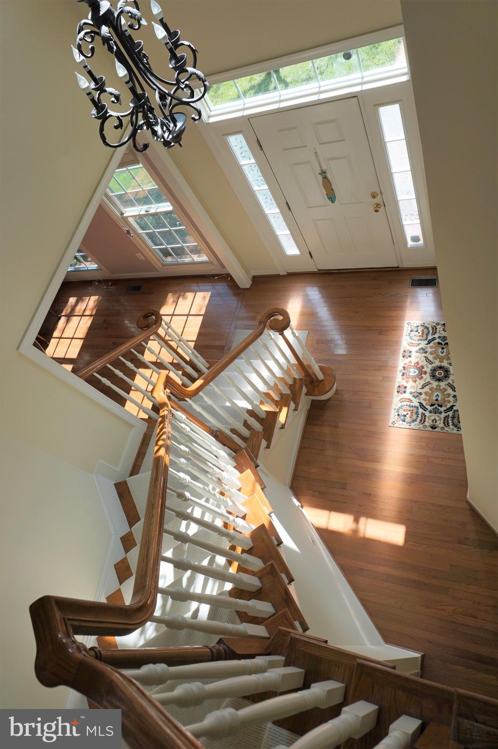 13923 Bromfield Road Germantown, MD 20874 - Photo 7 of 55 Main Level Stairs