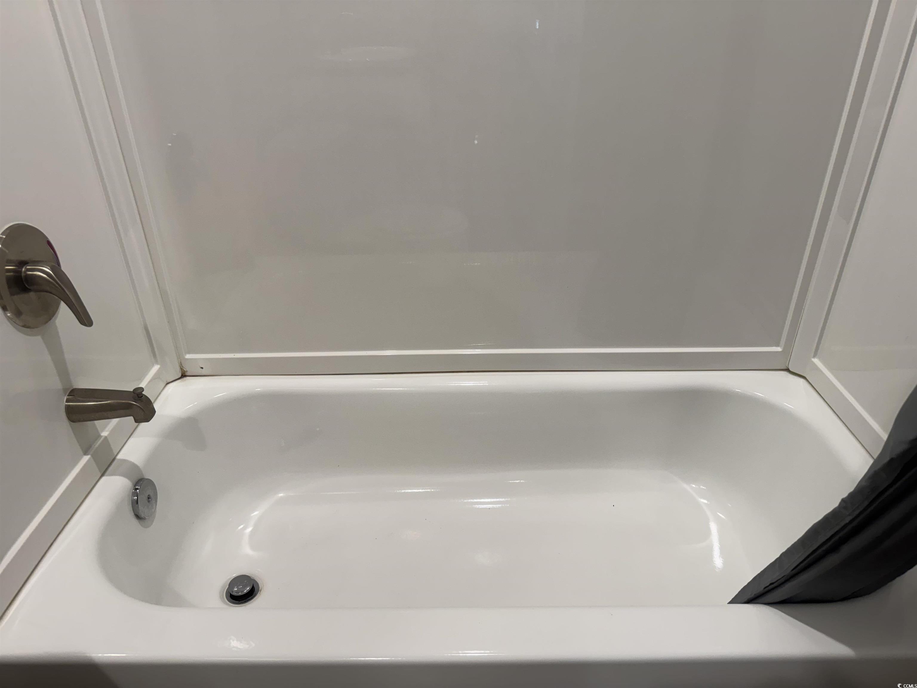 364 Jamie Road Galivants Ferry, SC 29544 - Photo 14 of 23 Bathroom with a tub