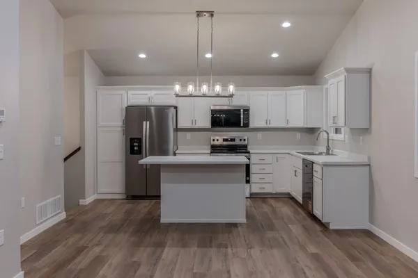 $293,900 | 3246 36th Avenue South, Moorhead, MN 56560