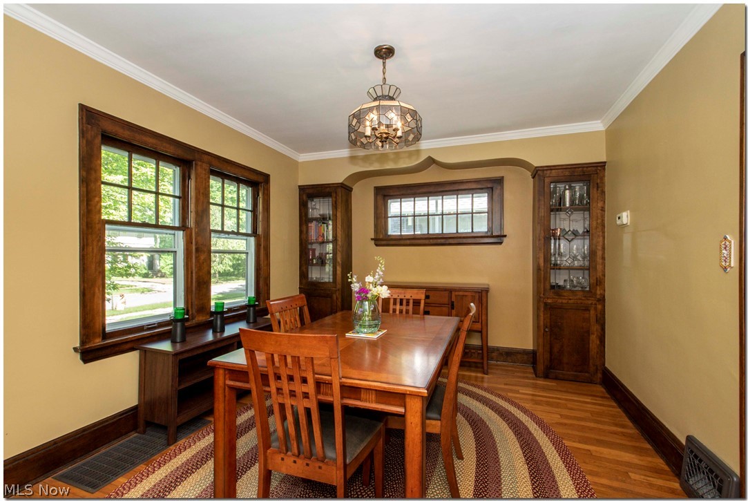 2559 Princeton Road Cleveland, OH 44118 - Photo 7 of 35
