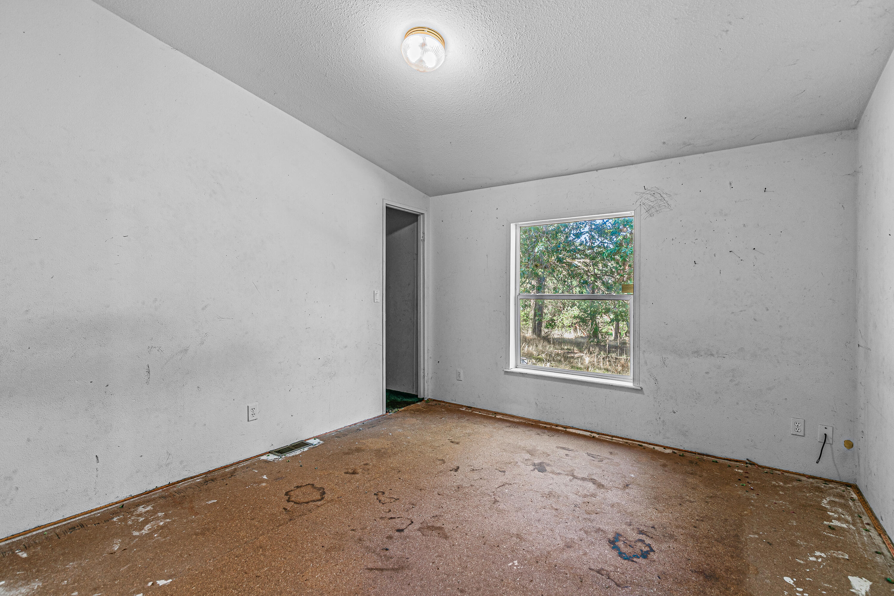 1121 Upper Applegate Road Jacksonville, OR 97530 - Photo 17 of 30 9R9A9589