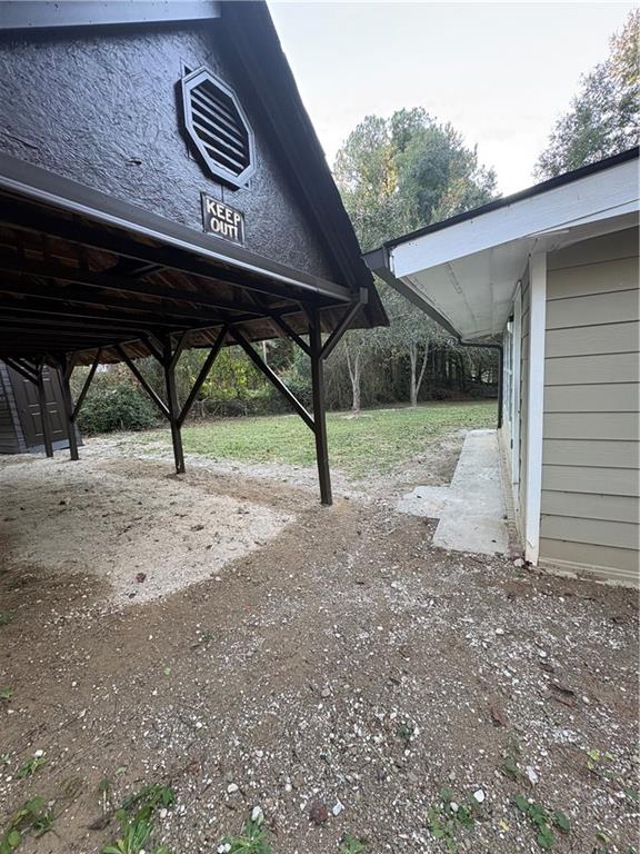 657 Utoy Court Jonesboro, GA 30238 - Photo 6 of 29 a view of outdoor space and yard