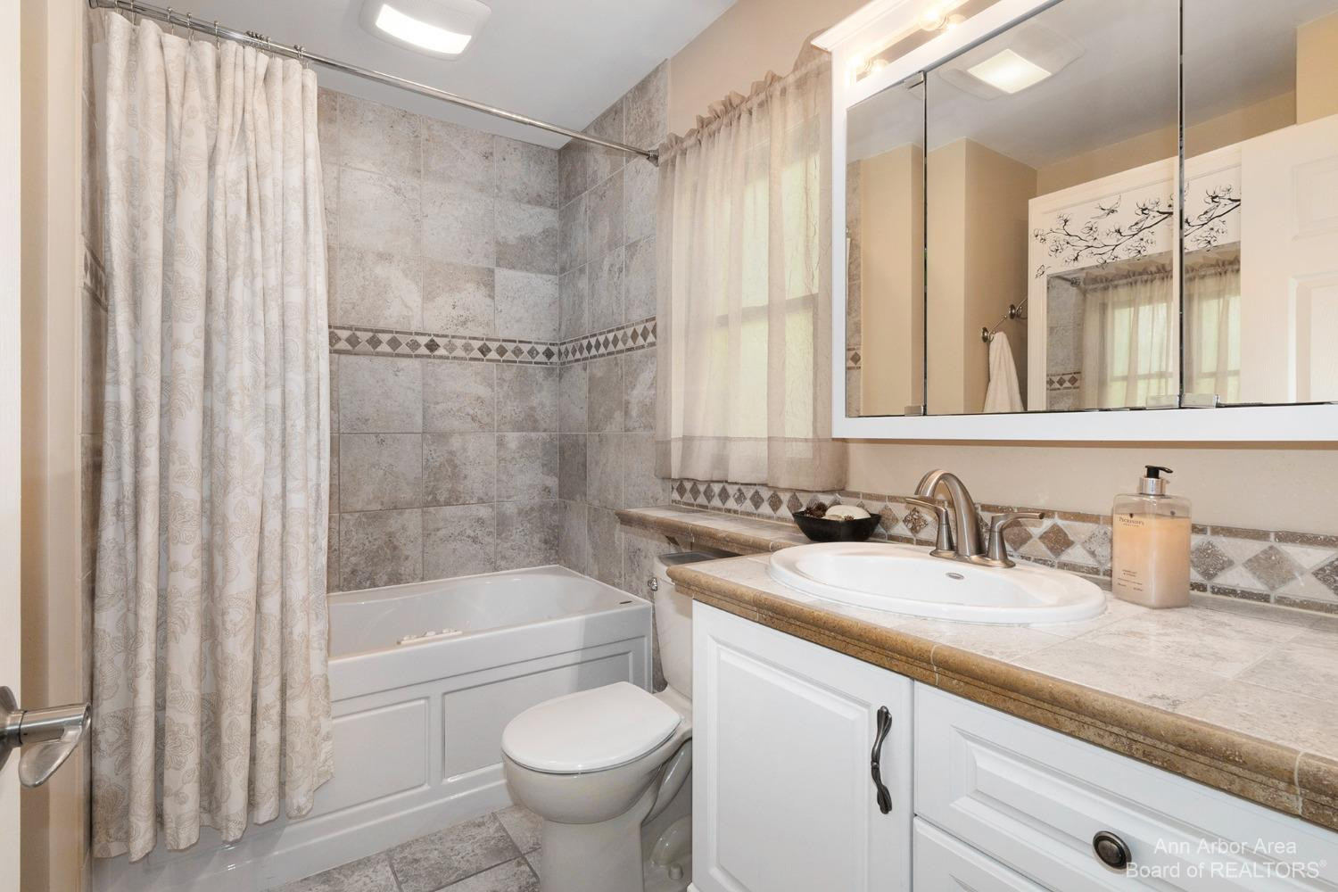 5741 Pleasant Lake Road Howell, MI 48843 - Photo 23 of 49 Photo 23