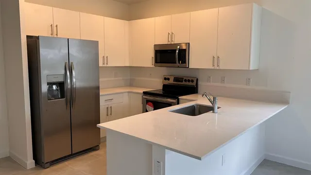 $585,000 | 11960 Northwest 47th Manor, Unit 11960, Coral Springs, FL 33076