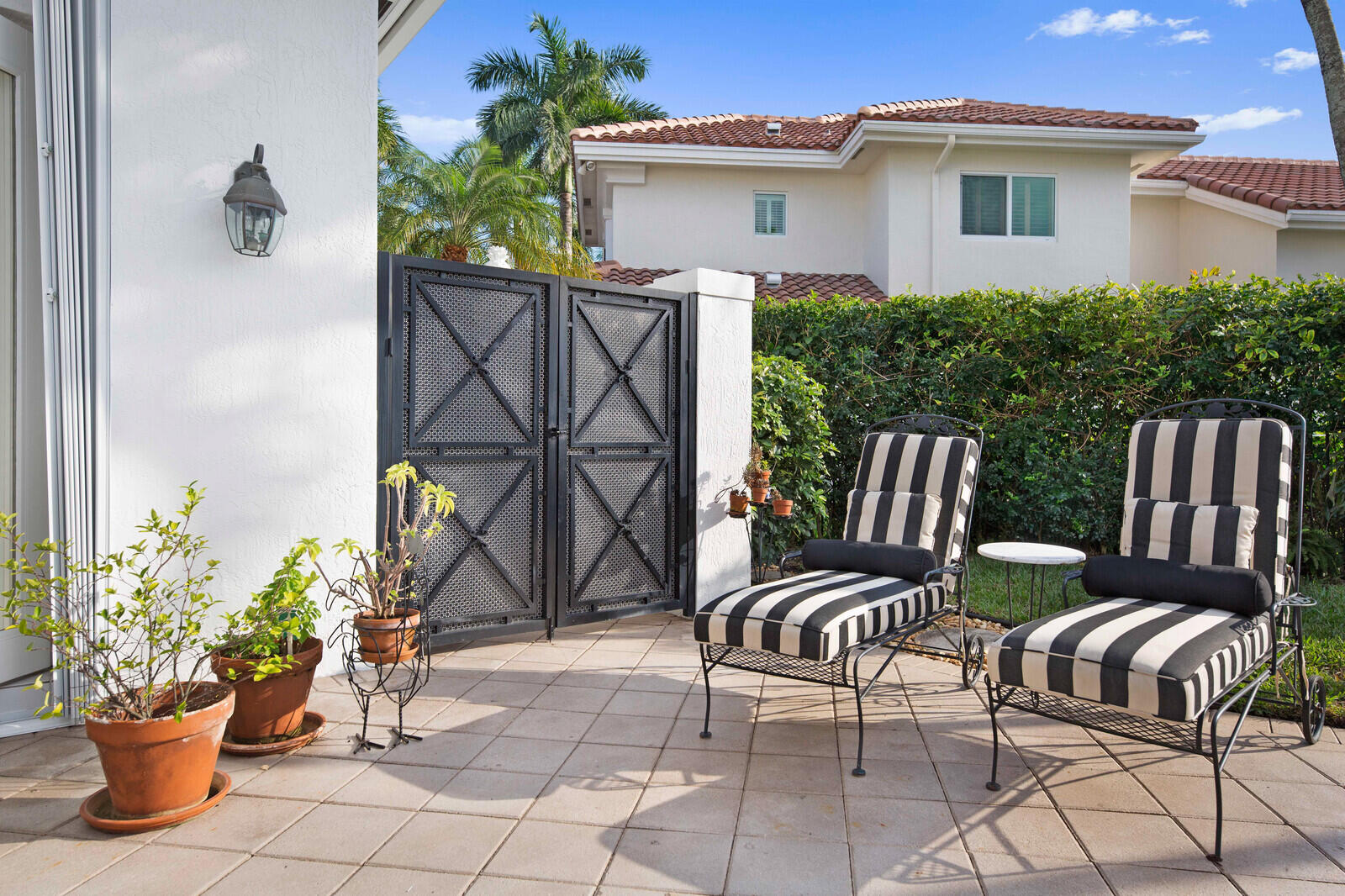 6451 Northwest 32nd Way Boca Raton, FL 33496 - Photo 14 of 74 14_6451_NW_32nd_Way_14_mls