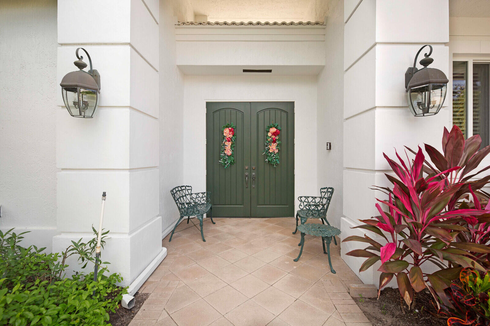 6451 Northwest 32nd Way Boca Raton, FL 33496 - Photo 3 of 74 04_6451_NW_32nd_Way_4_mls