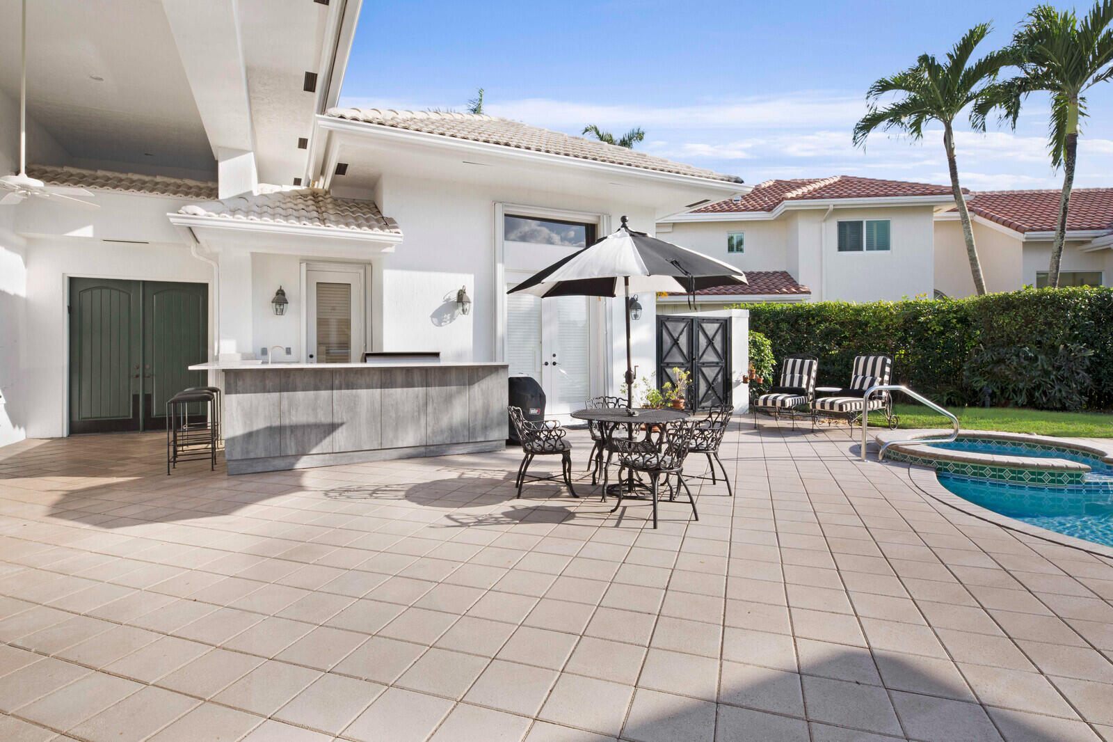 6451 Northwest 32nd Way Boca Raton, FL 33496 - Photo 5 of 74 11_6451_NW_32nd_Way_11_mls