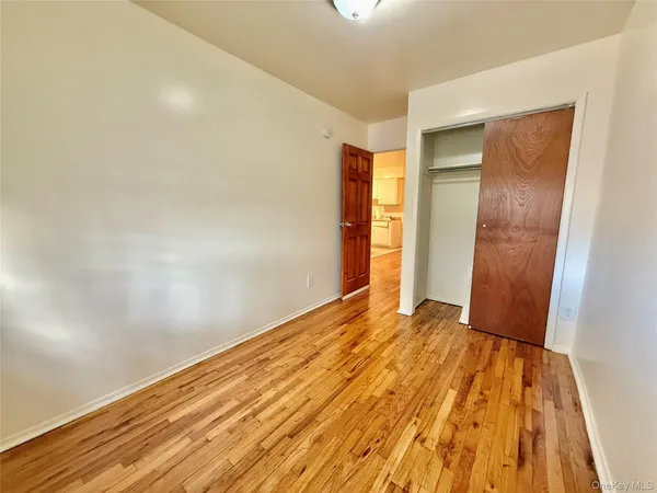 $3,700 | 1958 Burke Avenue, Unit 2 | Baychester