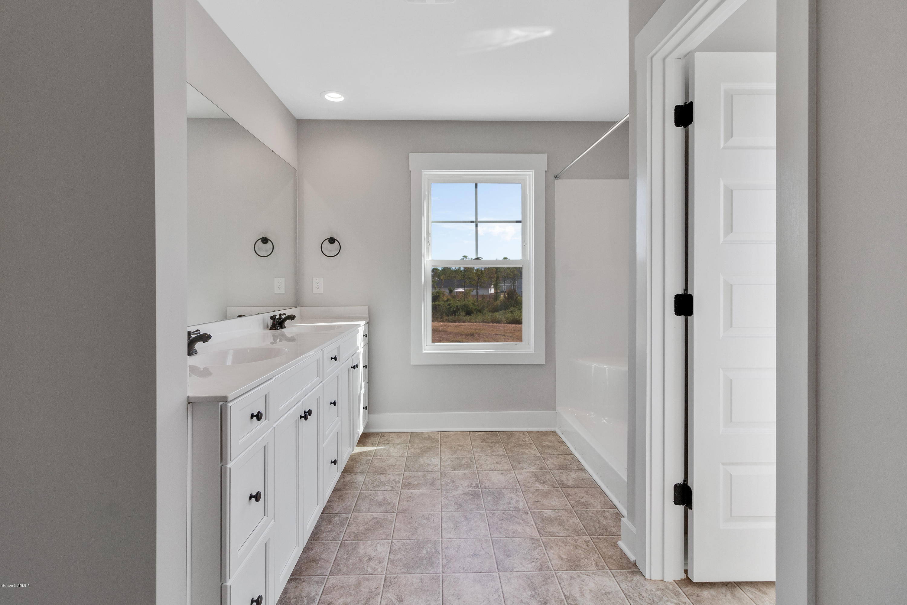 423 Elgin Road Hubert, NC 28539 - Photo 20 of 38 Similar Home