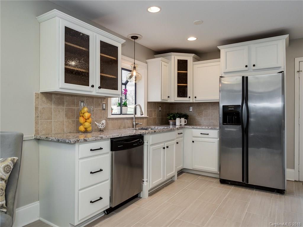 5629 Seacroft Road, Unit 34 Charlotte, NC 28210 - Photo 10 of 22 Gallery Image 10