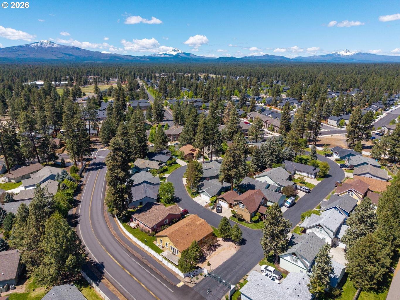 538 North Tam Rim Drive Sisters, OR 97759 - Photo 43 of 45 an aerial view of residential houses with outdoor space
