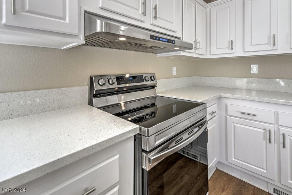 1410 East Gamebird Road Pahrump, NV 89048 - Photo 16 of 47 Kitchen