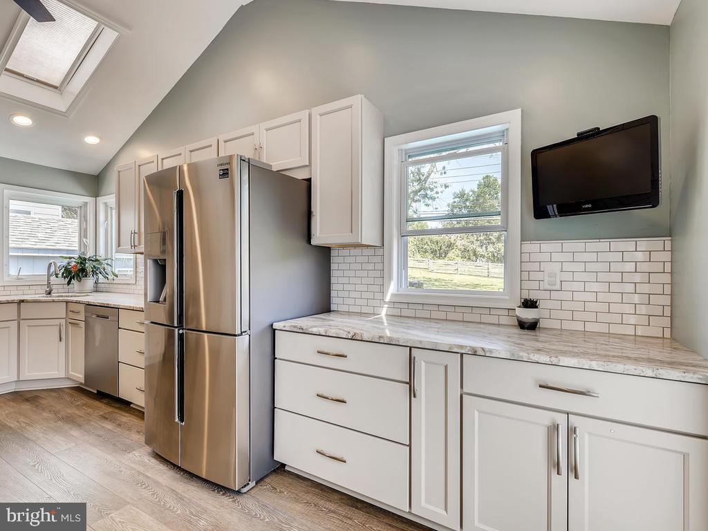 401 Haslett Road Joppa, MD 21085 - Photo 11 of 34 Can you imagine yourself cooking here