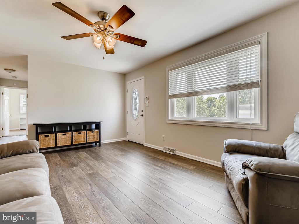 401 Haslett Road Joppa, MD 21085 - Photo 3 of 34 Come Inside to the Large Living Room
