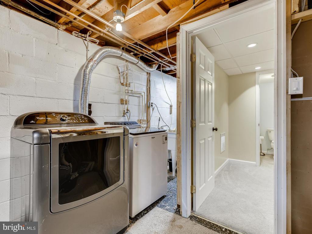 401 Haslett Road Joppa, MD 21085 - Photo 26 of 34 Laundry Anyone
