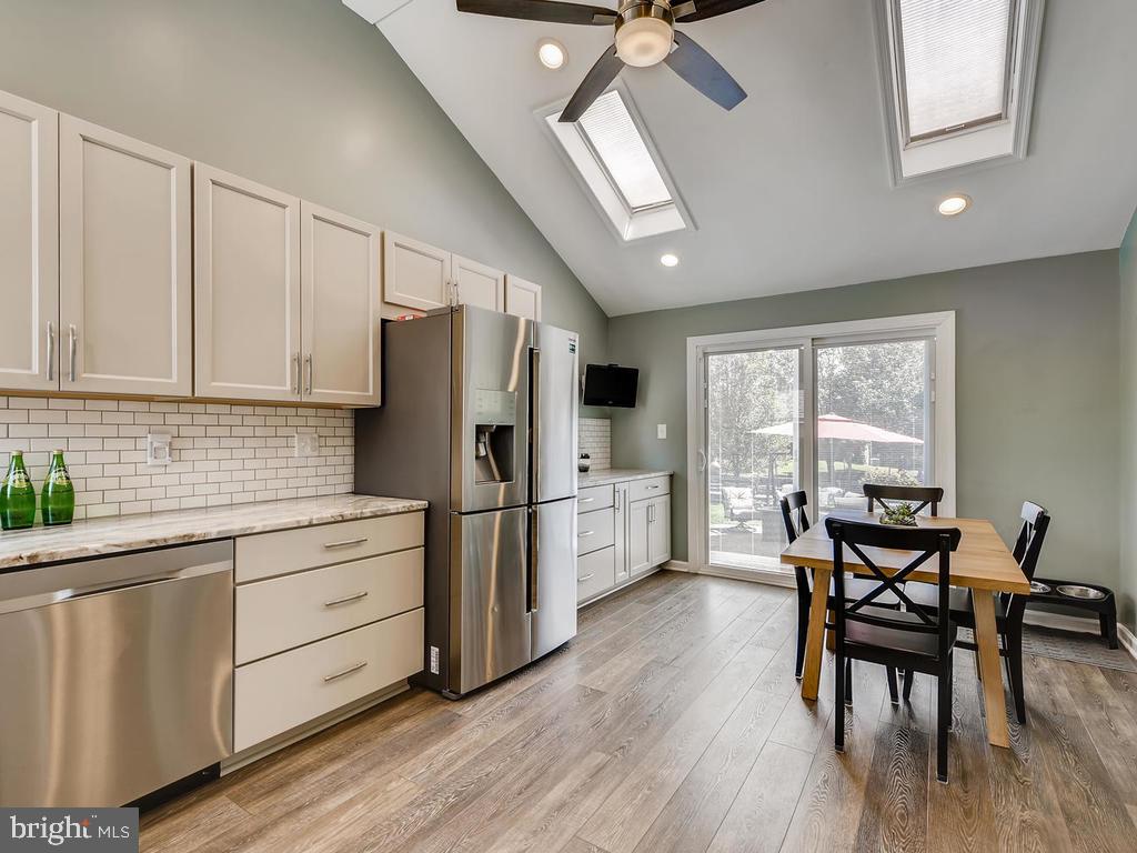 401 Haslett Road Joppa, MD 21085 - Photo 7 of 34 This Showplace Kitchen