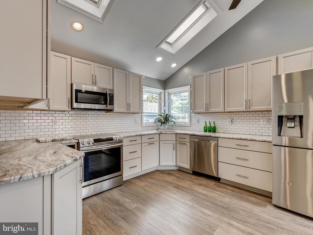401 Haslett Road Joppa, MD 21085 - Photo 8 of 34 I'm sorry I can't describe it you have to see it