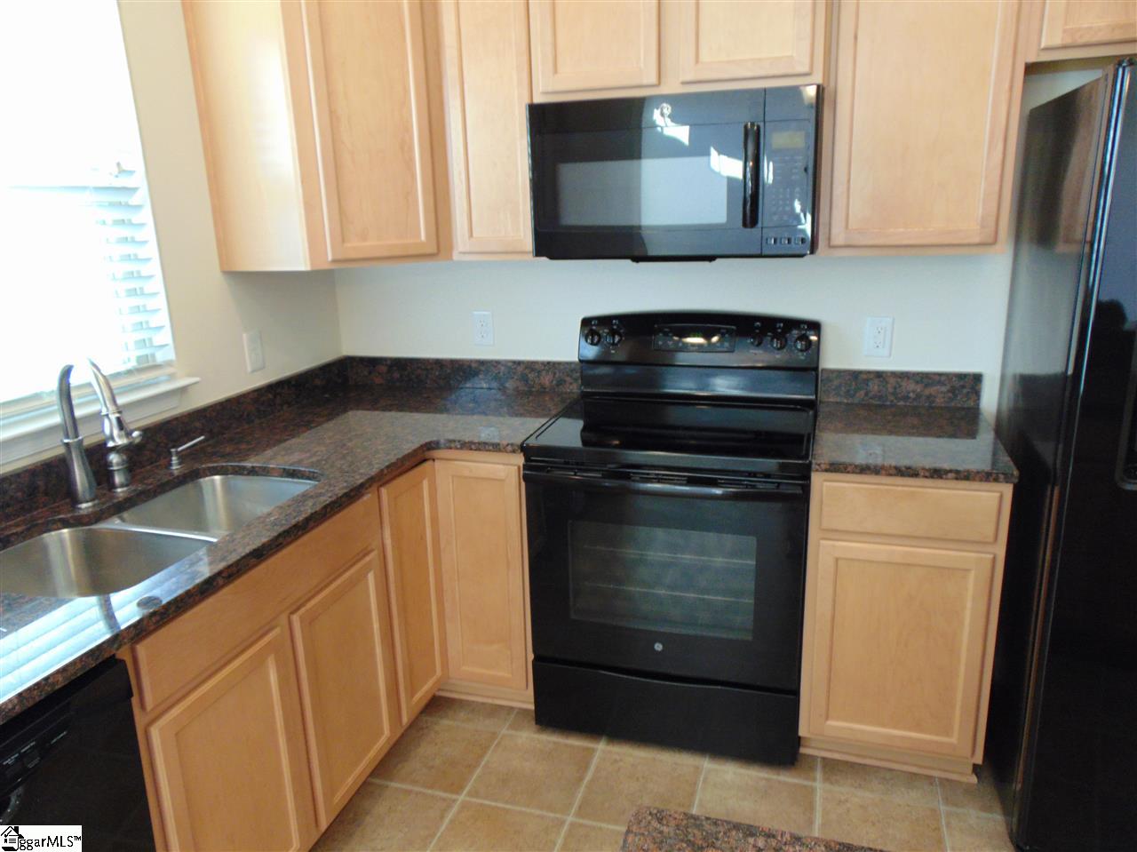411 Christiane Way Greenville, SC 29607 - Photo 12 of 23 Gallery Image 12