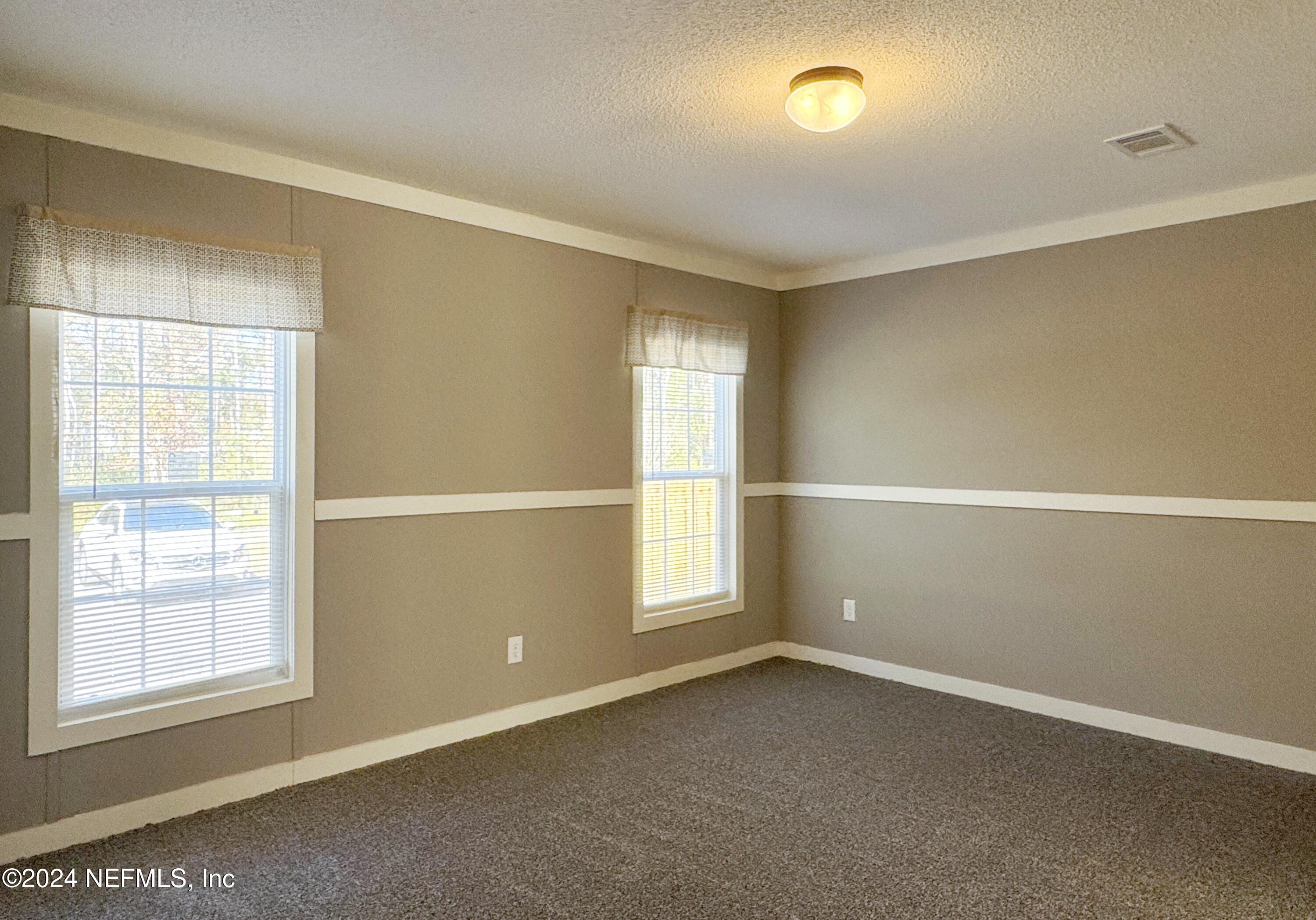 123 Domingo Road Satsuma, FL 32189 - Photo 17 of 25 Main Bedroom (1)
