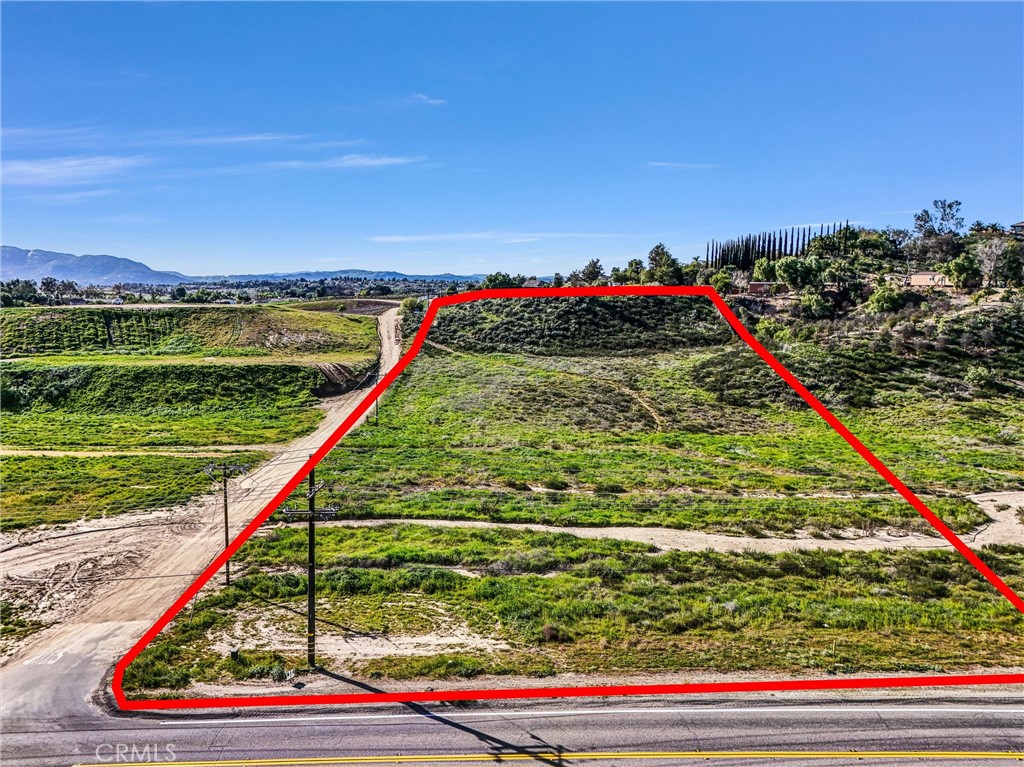 42780 India Place Temecula, CA 92592 - Photo 10 of 16