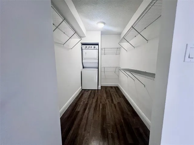 $1,890 | 19455 Northeast 10th Avenue, Unit 3415, North Miami Beach, FL 33179