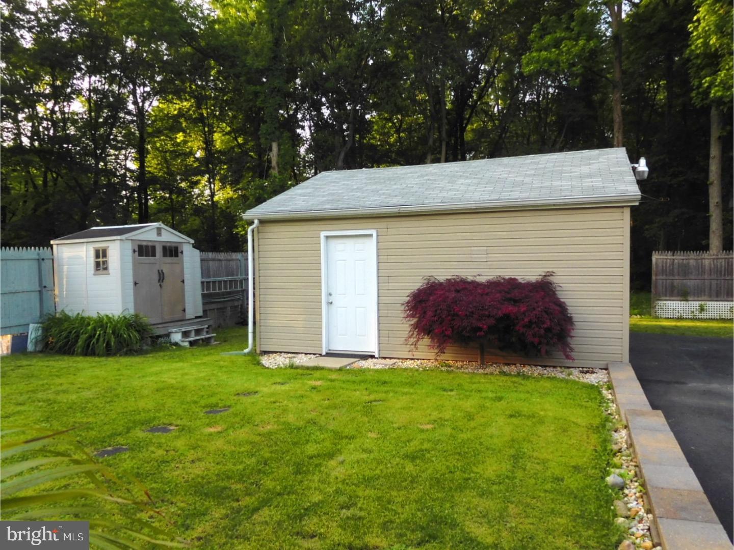 720 Newport Road Bristol, PA 19007 - Photo 21 of 23 Gallery Image 21