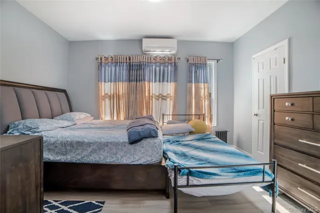 $939,000 | 7 Willis Avenue, Floral Park, NY 11001