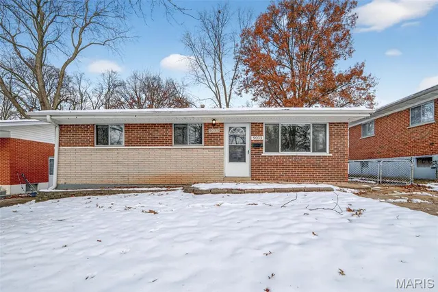 $134,900 | 9033 Bobb Avenue, St. Louis, MO 63114