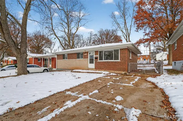 $134,900 | 9033 Bobb Avenue, St. Louis, MO 63114