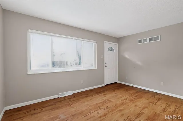 $134,900 | 9033 Bobb Avenue, St. Louis, MO 63114