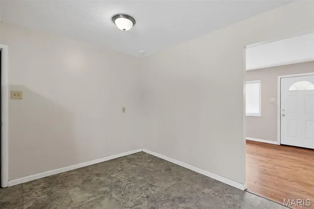 $134,900 | 9033 Bobb Avenue, St. Louis, MO 63114