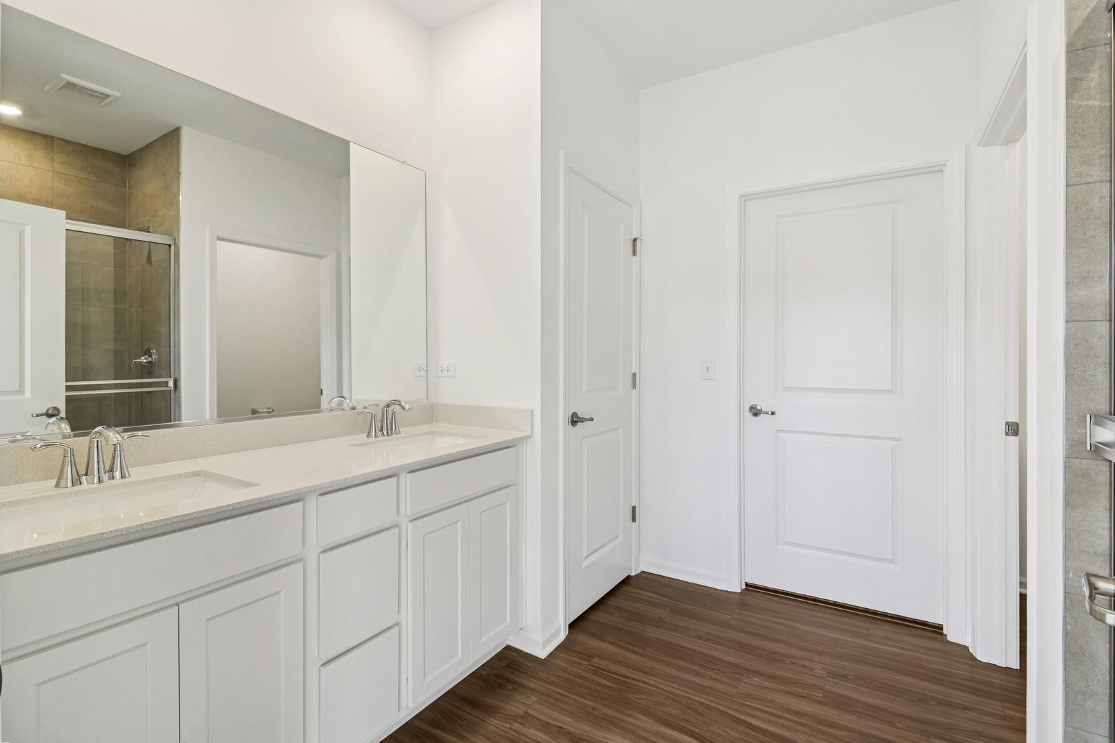 12256 Barcroft Circle Huntley, IL 60142 - Photo 8 of 31
