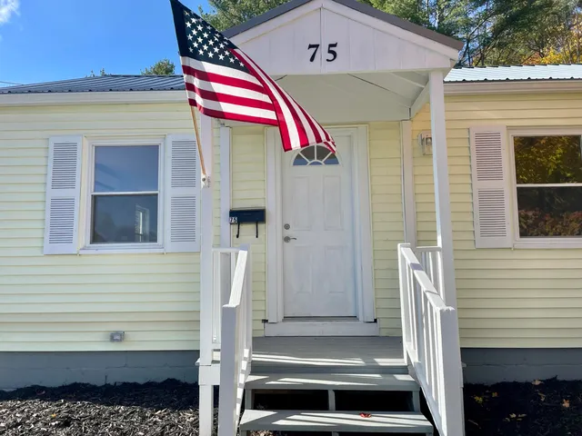 $289,900 | 75 Denny Road, Bath, ME 04530