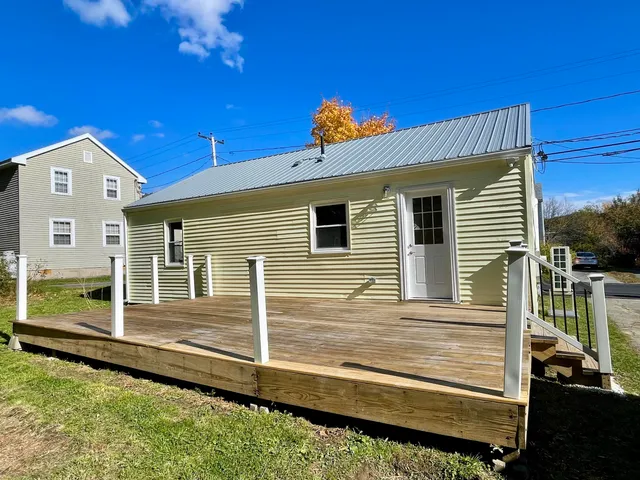 $289,900 | 75 Denny Road, Bath, ME 04530