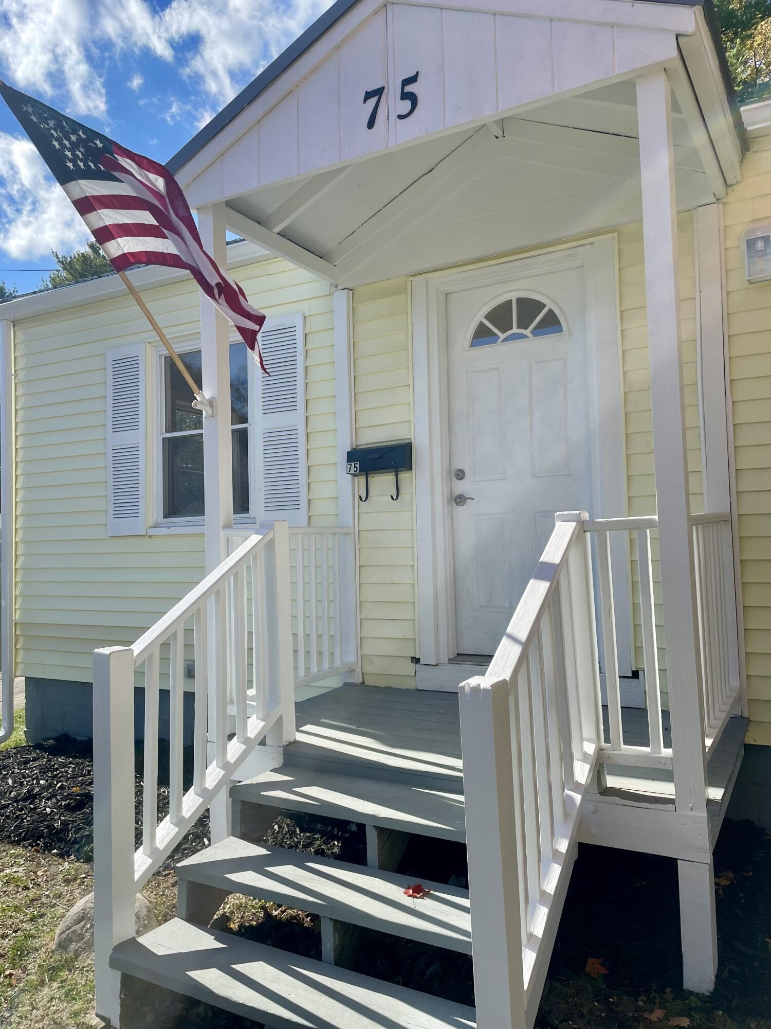 75 Denny Road Bath, ME 04530 - Photo 7 of 23 IMG_9273