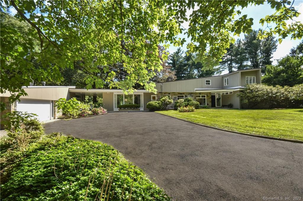 44 Chestnut Hill Road Stamford, CT 06903 - Photo 1 of 1