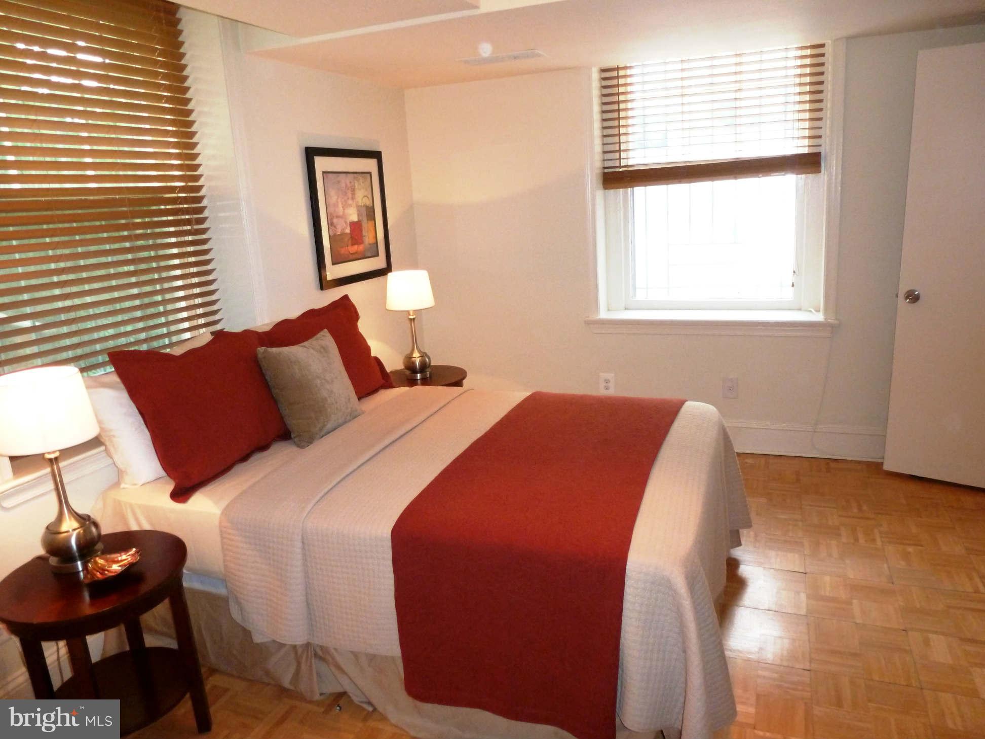 2009 Belmont Road Northwest, Unit 103 Washington, DC 20009 - Photo 11 of 20 Bedroom (Master)