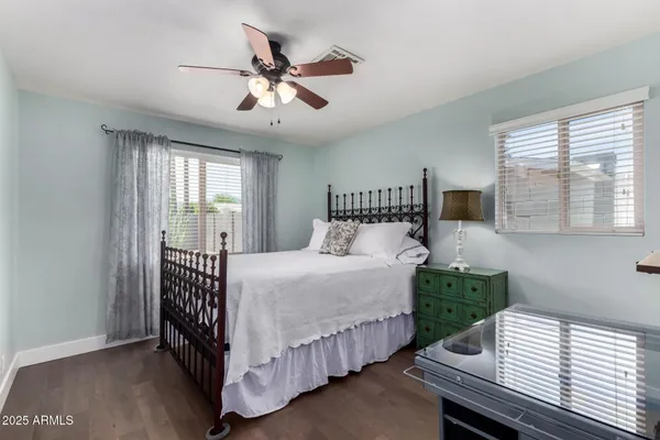 $3,000 | 6839 East Earll Drive, Scottsdale, AZ 85251