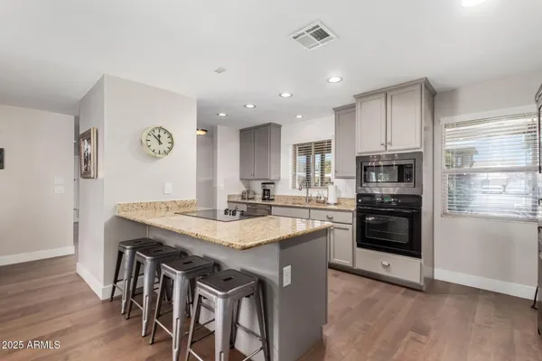 $3,000 | 6839 East Earll Drive, Scottsdale, AZ 85251