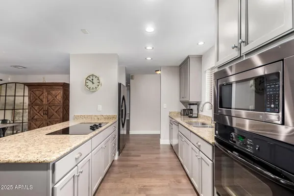 $3,000 | 6839 East Earll Drive, Scottsdale, AZ 85251