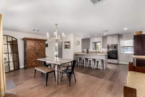 $3,000 | 6839 East Earll Drive, Scottsdale, AZ 85251