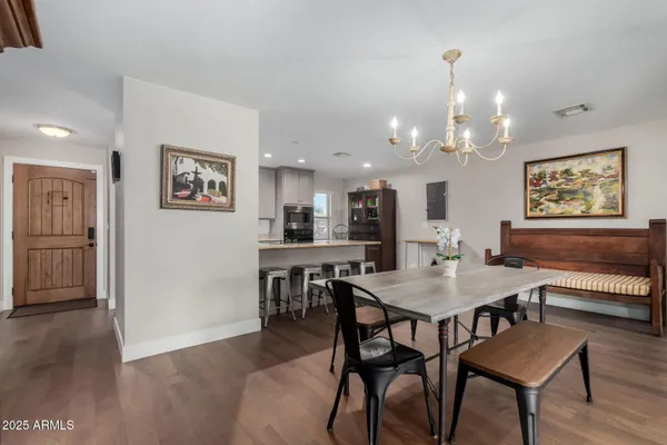 $3,000 | 6839 East Earll Drive, Scottsdale, AZ 85251