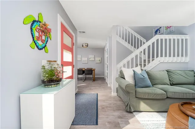 $329,900 | 6105 Southeast Windsong Lane, Stuart, FL 34997