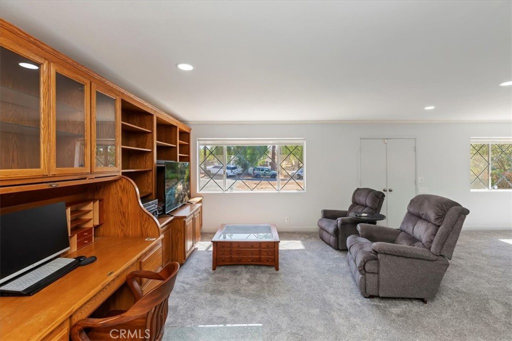10555 Robinson Avenue Riverside, CA 92505 - Photo 22 of 65